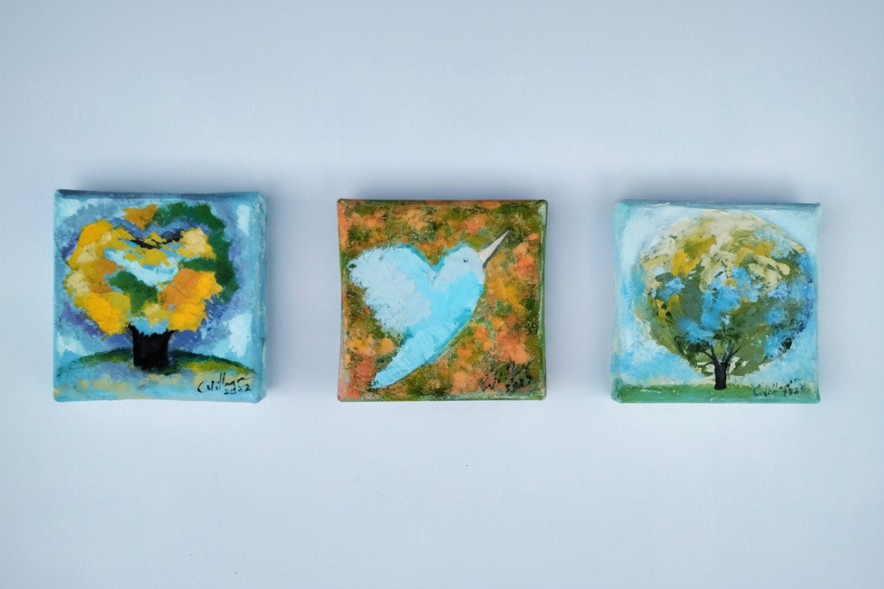 https://cdn.shopify.com/s/files/1/1051/1899/0685/files/12.jpg?v=1773326288,Bäume und Kolibri,1,Ölgemälde Bäume und Kolibri – sommerliche Dreierkollektion mit Kolibri in Grün und Blau